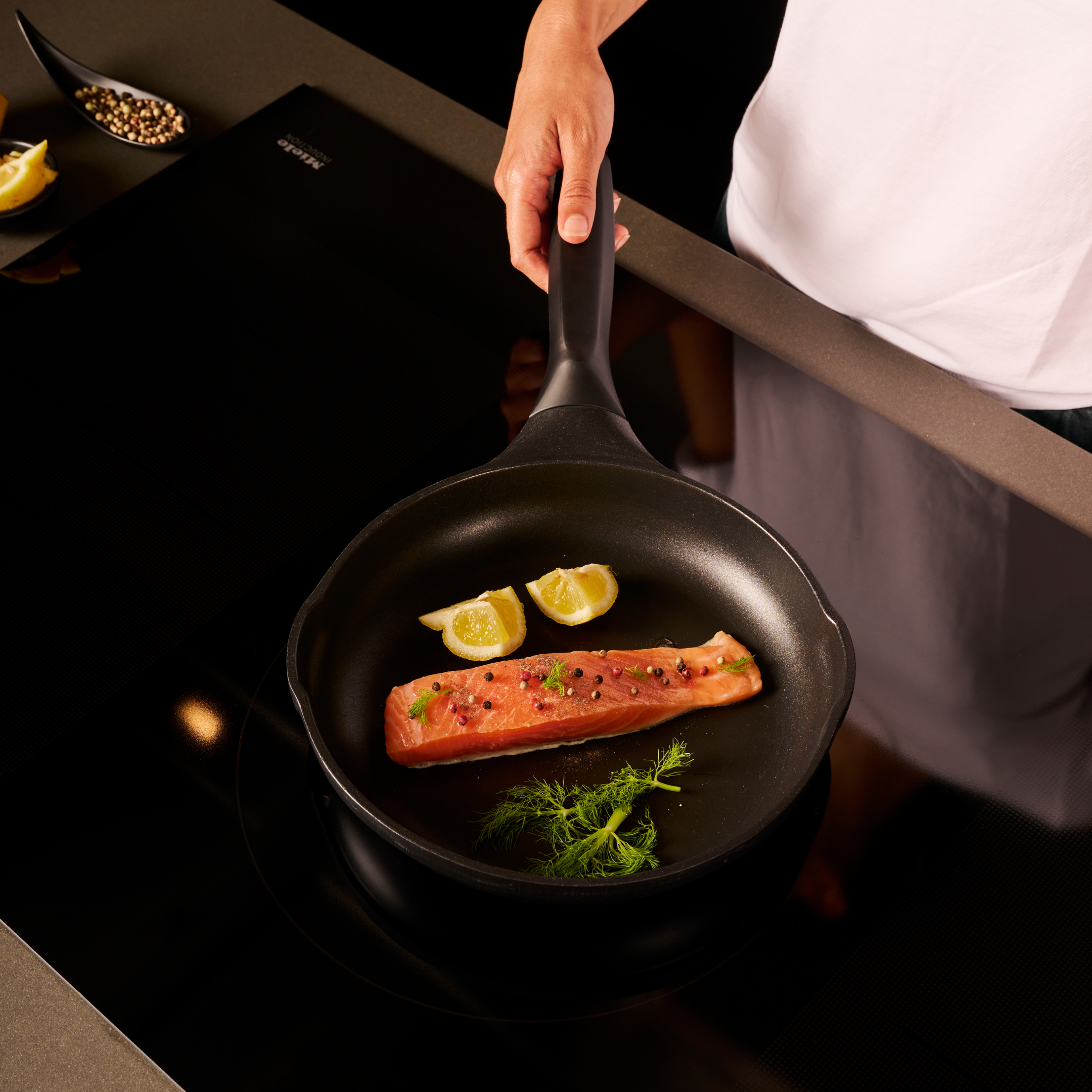 SET DI PADELLE 20-24-28 CM Antiaderente in pietra fondo a induzione in acciaio + coperchio