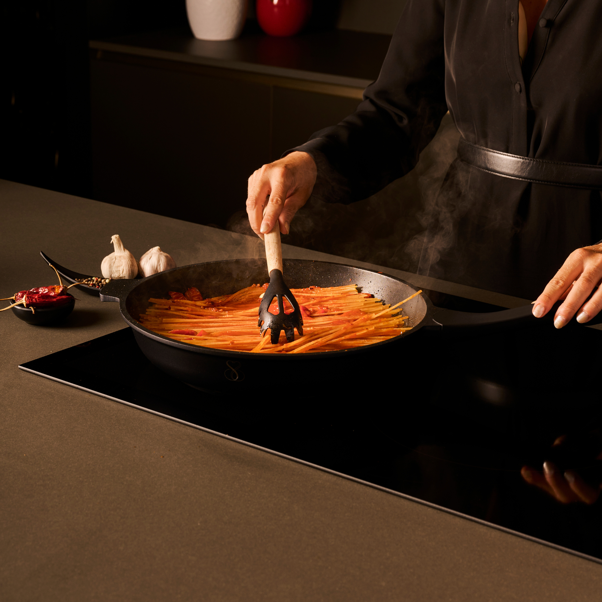 Padella Profonda 3-in-1 Antiaderente 28cm Con Coperchio - Greblon Ceramica, Adatta A Induzione - Senza PTFE/PFOA - 2