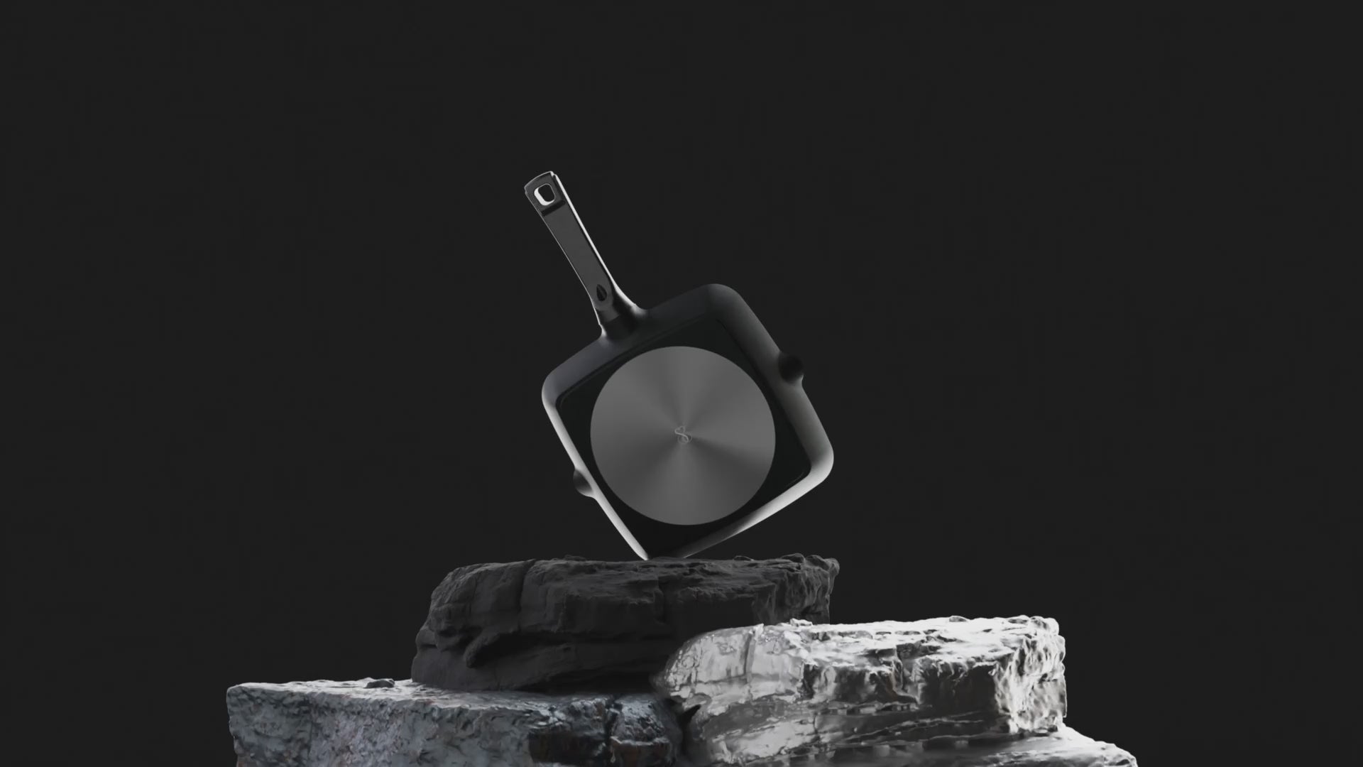 BISTECCHIERA 28X28 CM in pietra fondo a induzione in acciaio